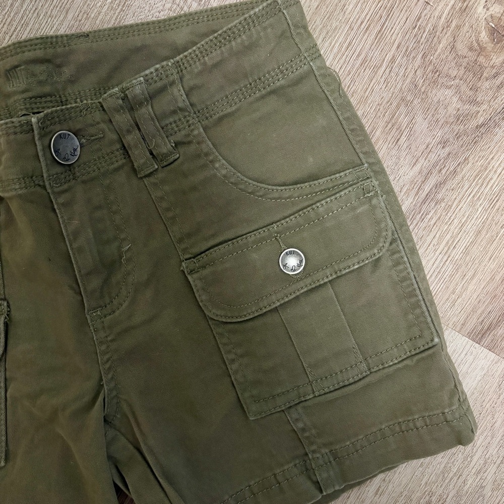 Kut from the Kloth Utility Shorts K1 - Picture 3 of 7